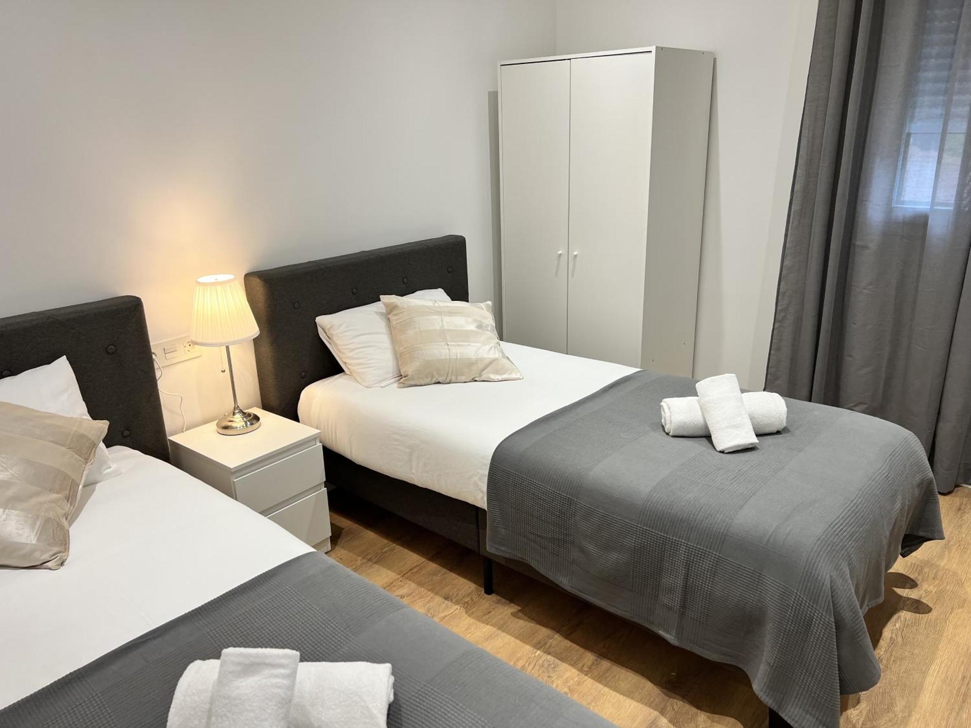 Apartamenticos Plaza Las Armas III Zaragoza Exterior photo