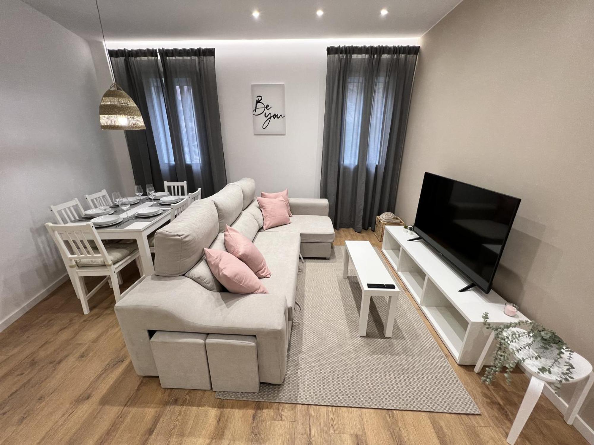 Apartamenticos Plaza Las Armas III Zaragoza Exterior photo